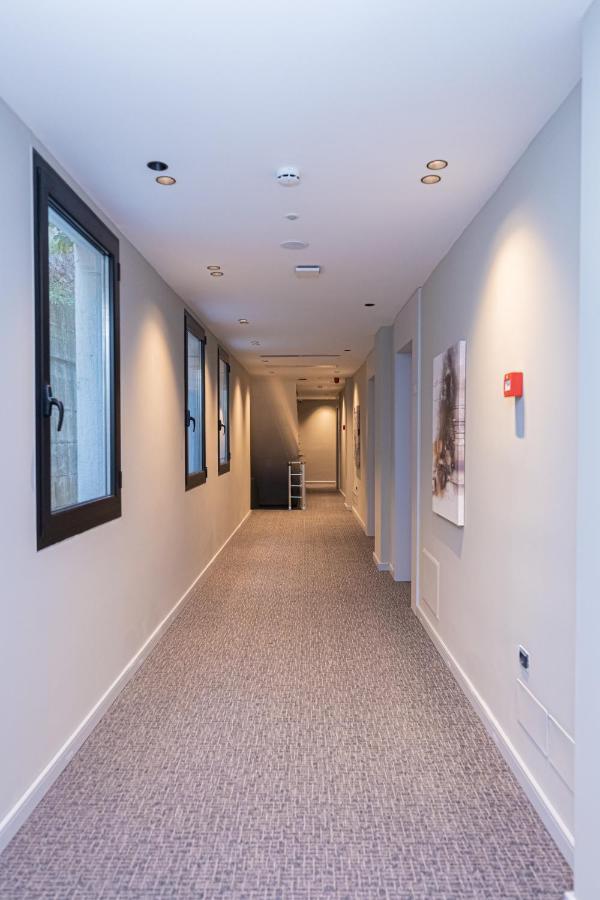 Esbjerg Hotel Vlorë Esterno foto